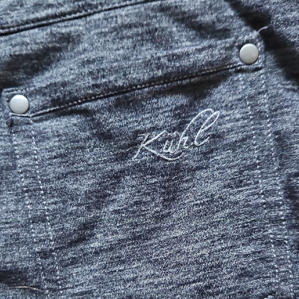 Kuhl Athletic Shirt With Attached Shorts - Picture 4 of 6